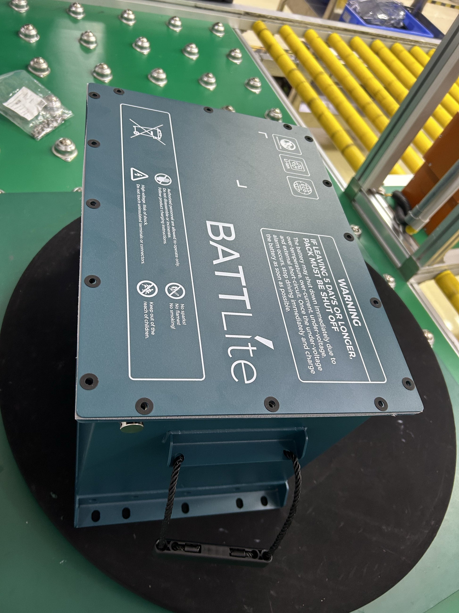 BattLite Lithium Golf Cart Battery LiFePO4 48v 100ah - Full Drop in Pl Battery World BattLite Lithium Golf Cart Battery LiFePO4 48v 100ah - Full Drop in Pl Battery World