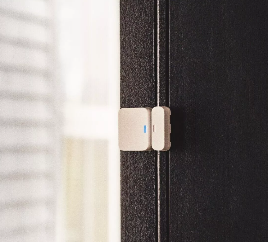 SimpliSafe 13 Piece Wireless Home Security System With Indoor Camera & Doorbell
