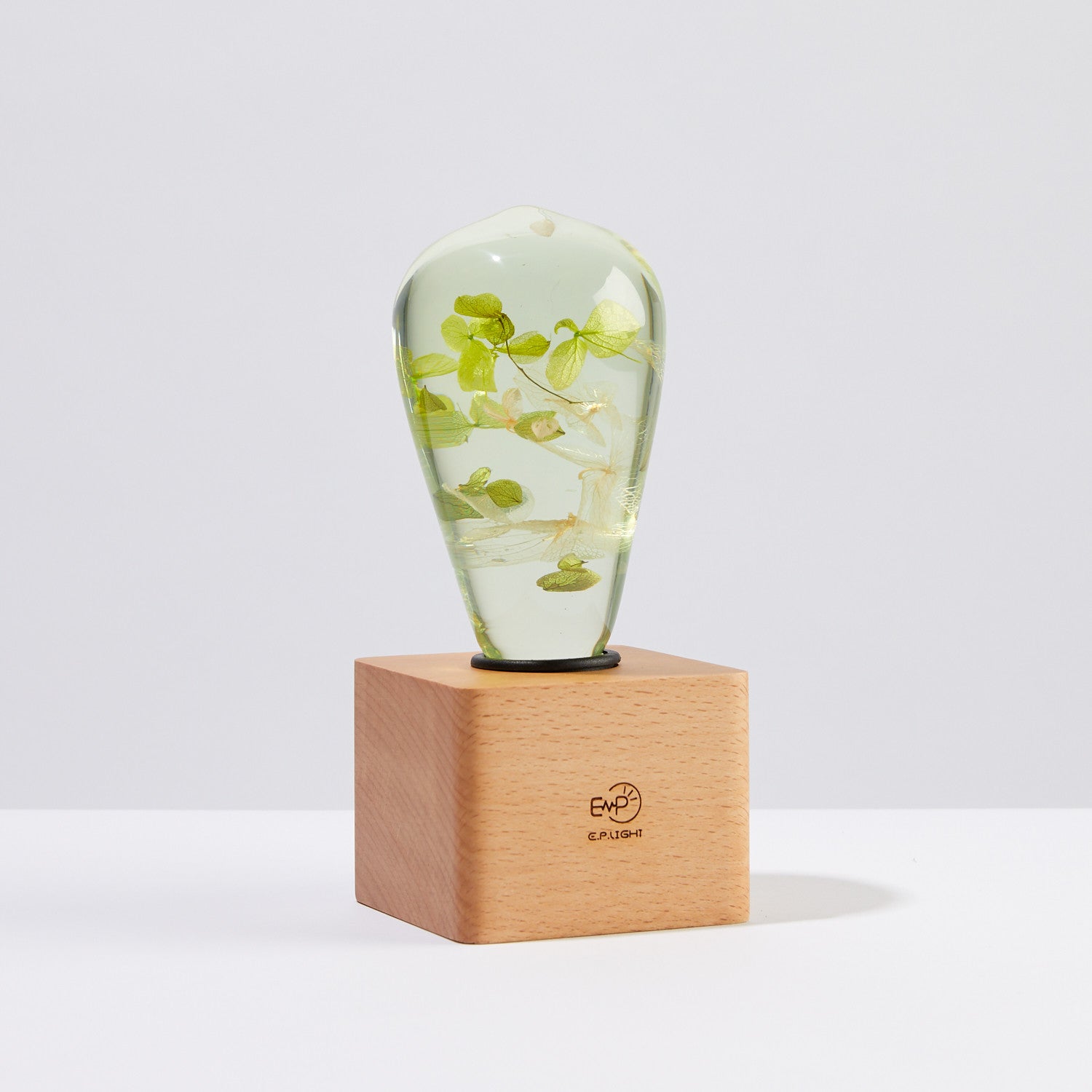 Table Lamp - White Hydrangea