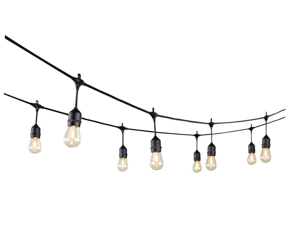 Hampton Bay 24 ft. LED String Light, 12 bulbs, 120 volts