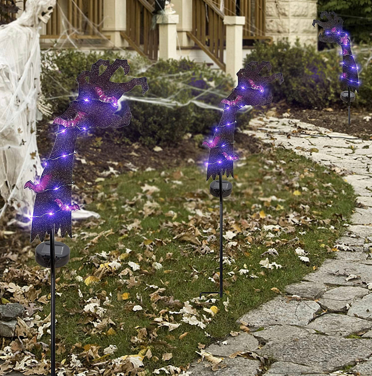 Solar Halloween Yard Decorations, Outdoor LED Solar Powered Ghost Hand Halloween Pathway Lights, Metal Garden Stakes Lawn Yard Ornament, Set of 2