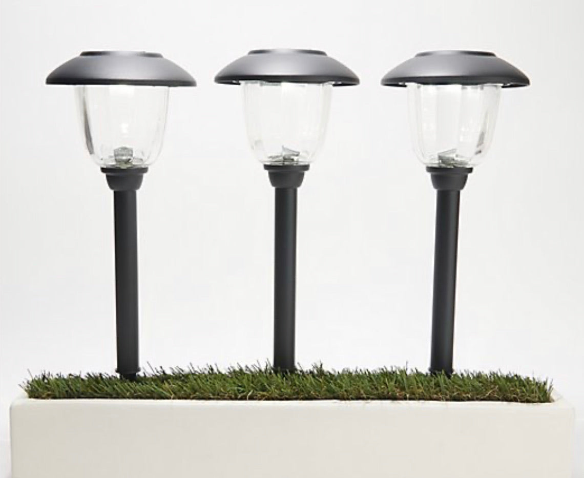 Energizer 16-Piece Solar Pathway Light Set